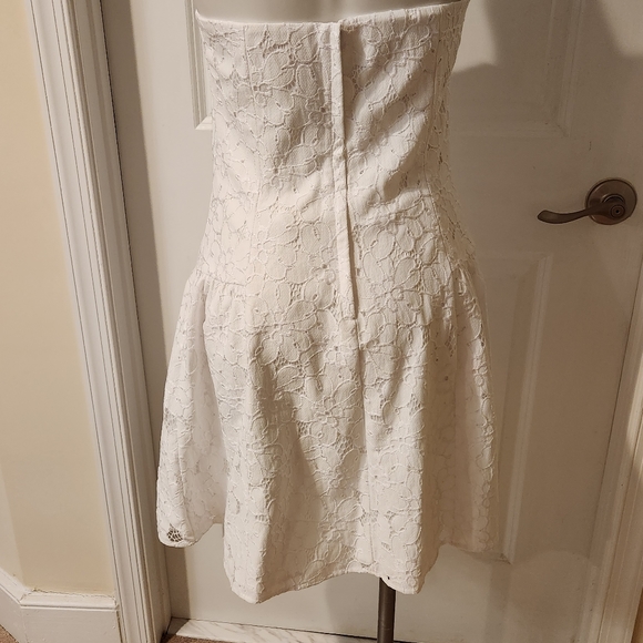 Lilly Pullizer white strapless dress size 8 - Picture 4 of 5
